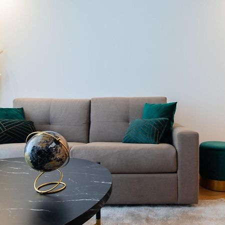 Stunning Apartment W/ Free Parking By Lovelystay Πόρτο Εξωτερικό φωτογραφία