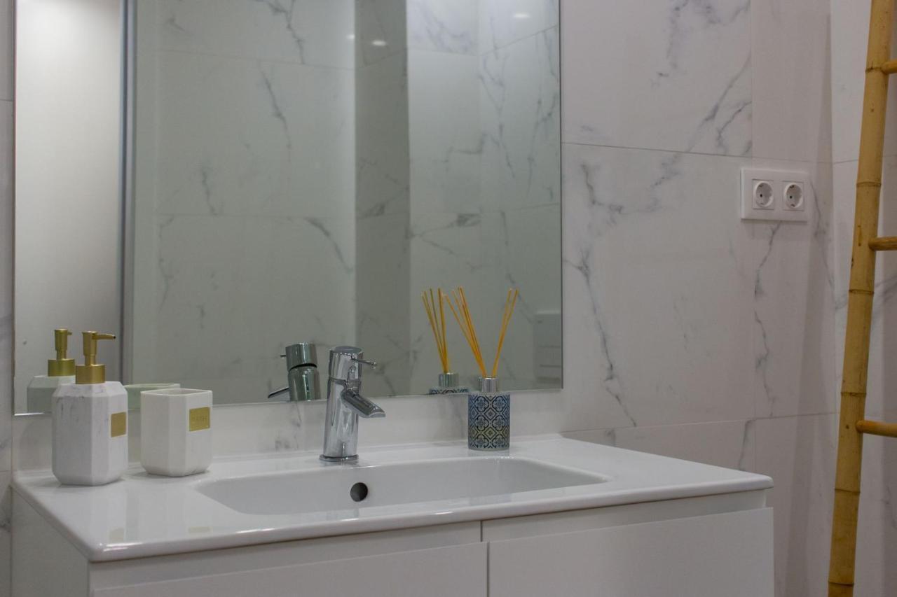 Stunning Apartment W/ Free Parking By Lovelystay Πόρτο Εξωτερικό φωτογραφία