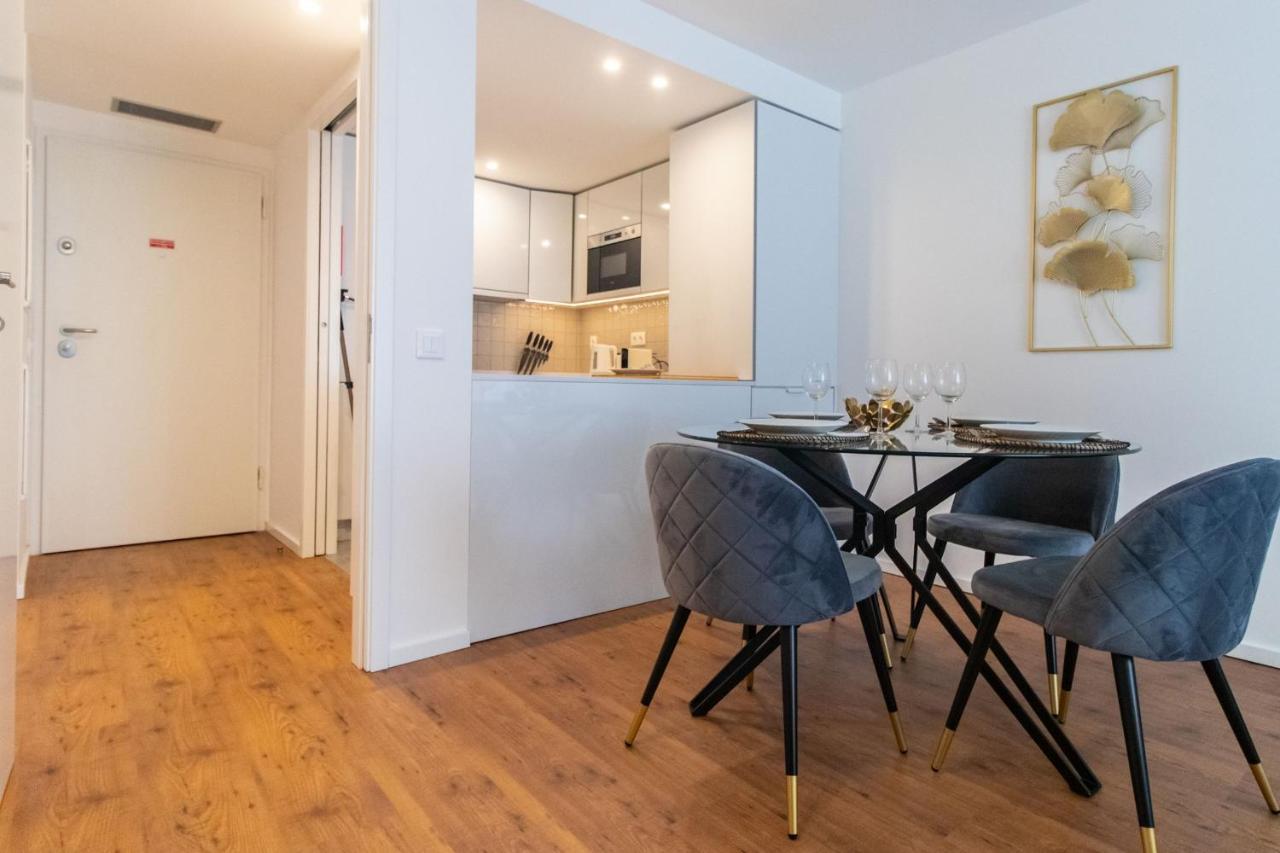 Stunning Apartment W/ Free Parking By Lovelystay Πόρτο Εξωτερικό φωτογραφία